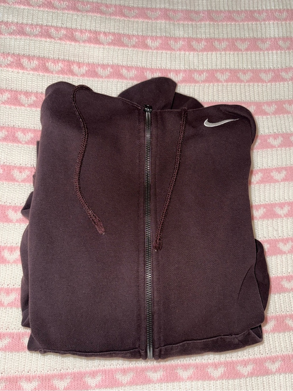 nike zip up sweater